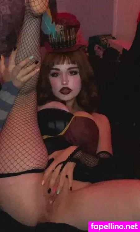 Simple Succubus OnlyFans Thumbnail #QsRvj1jSOb