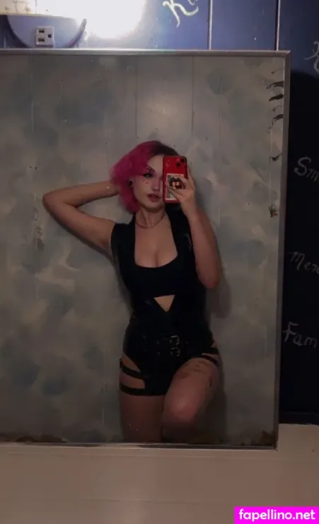 Simplesuccubus OnlyFans Thumbnail #Qnq4TwZPlh