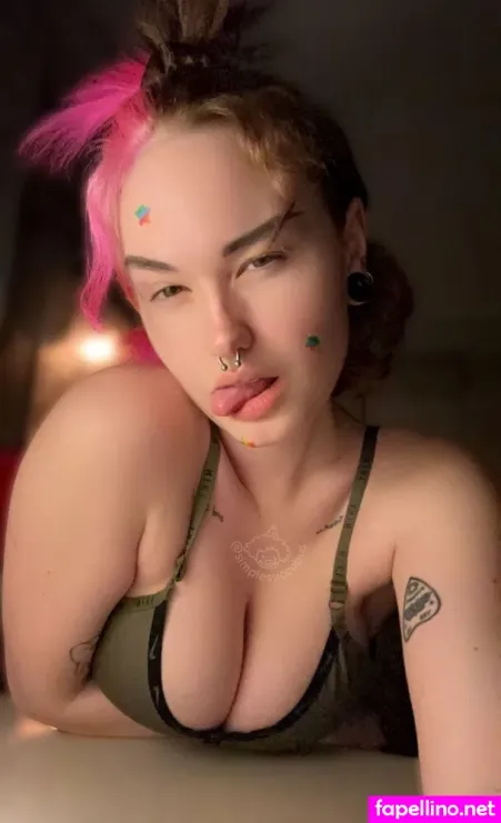 Simplesuccubus OnlyFans Thumbnail #WRUbrsAeXk