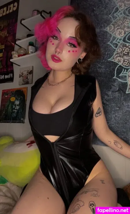 Simplesuccubus OnlyFans Thumbnail #lQDIBds1wd