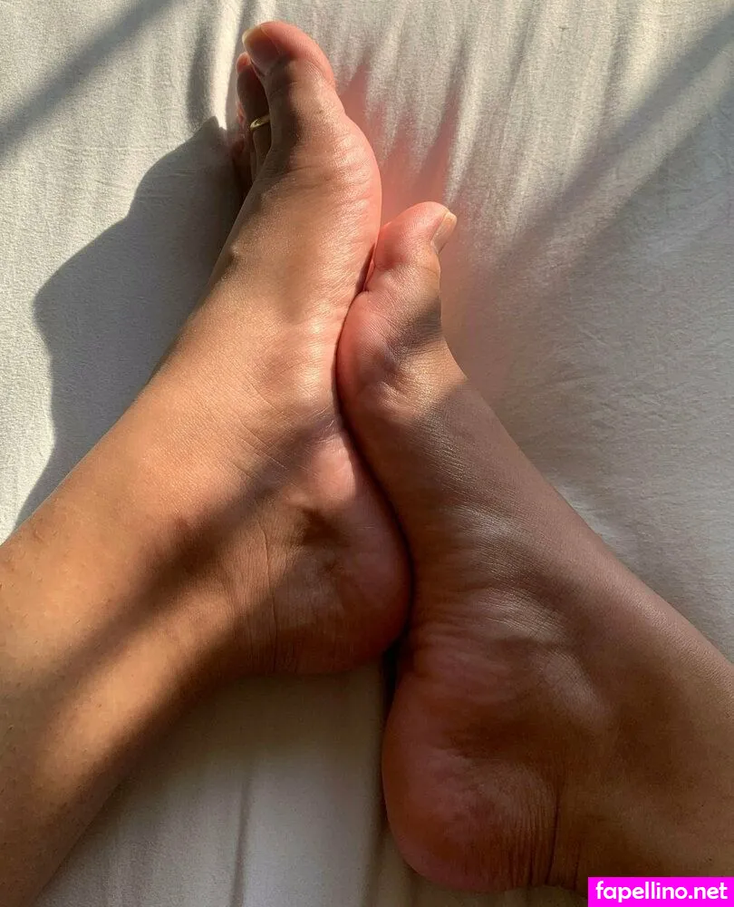 simplyels, simplyelsfeet Nude Leaked OnlyFans Photo #CIwc7uNODl