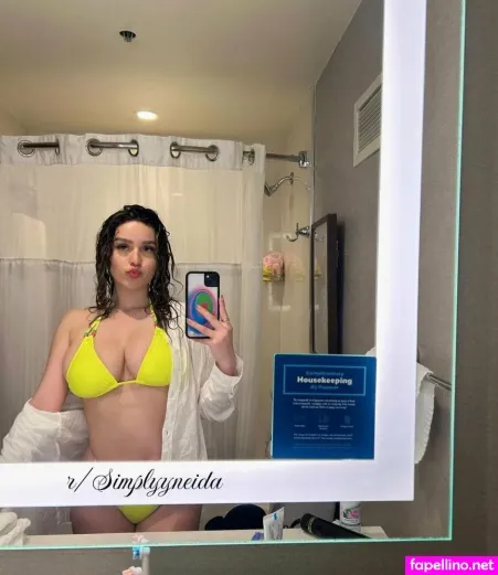 Simplyneida OnlyFans Thumbnail #GUYB0Rh64J