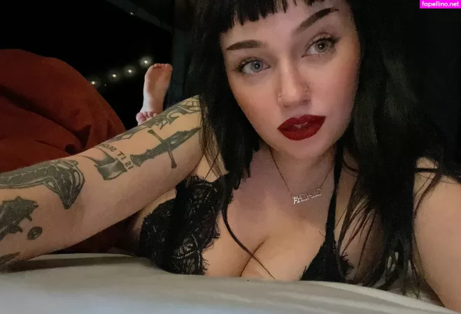 Simppbizkit OnlyFans Thumbnail #2wy4kRAI4h