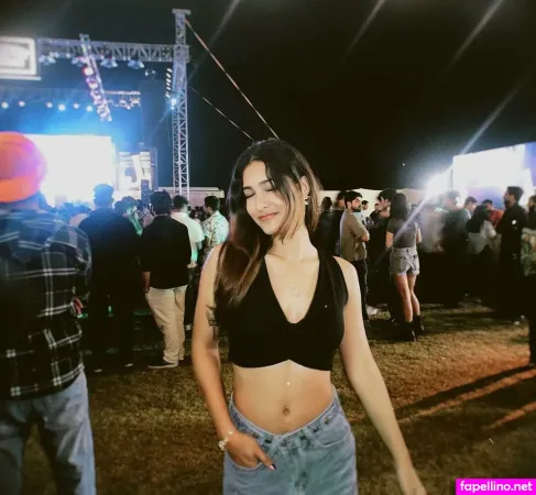 Simran Bajwa OnlyFans Thumbnail #JeiBYm6iwO