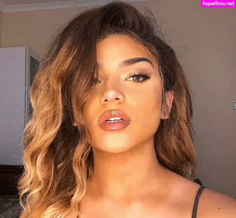 Simran Kaur OnlyFans Thumbnail #4DiHixTU9D