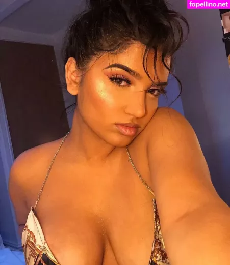 Simran Kaur OnlyFans Thumbnail #63oSq48Lpo