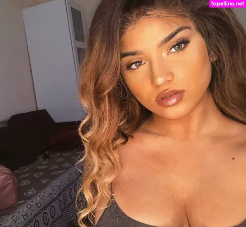 Simran Kaur OnlyFans Thumbnail #93oNogAtOS