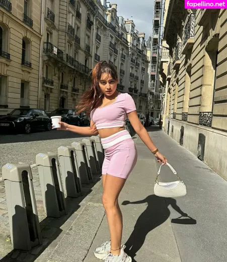 Simran Kaur OnlyFans Thumbnail #A8xW7B0sYd