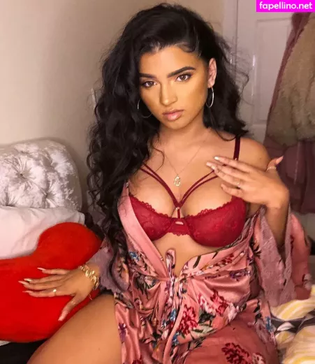 Simran Kaur OnlyFans Thumbnail #CpAYCUN0ug