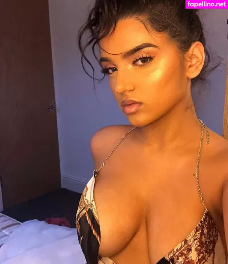 Simran Kaur OnlyFans Thumbnail #FHQgUhpuCh