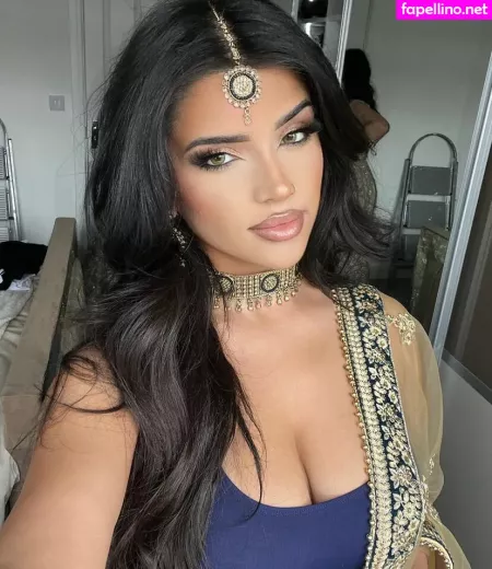 Simran Kaur OnlyFans Thumbnail #k2PQaA7mSW