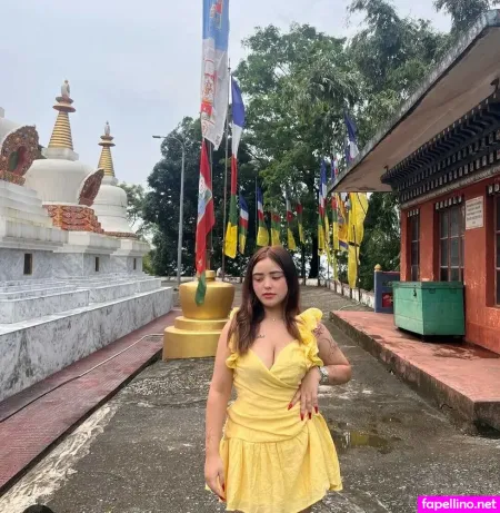 Simranyonzon OnlyFans Thumbnail #wZrbN1i9in