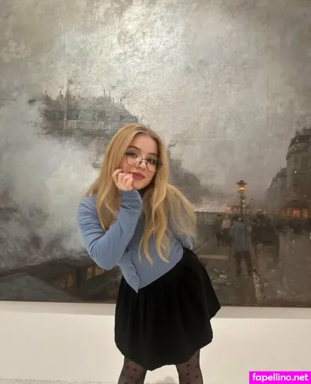 Simunka Show OnlyFans Thumbnail #7ZNp7nv277