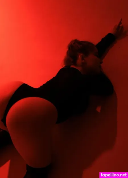 Simunka Show OnlyFans Thumbnail #7h07MhQKUs