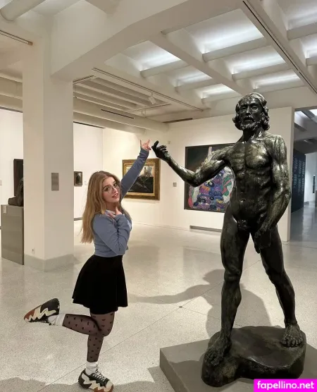 Simunka Show OnlyFans Thumbnail #HAMsQkZjz7