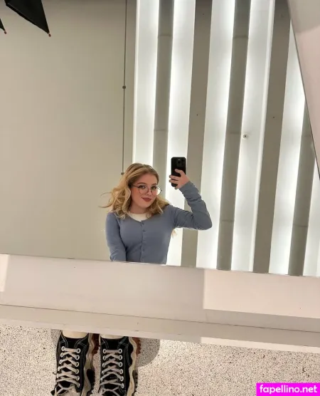 Simunka Show OnlyFans Thumbnail #cUrPPyxrKj