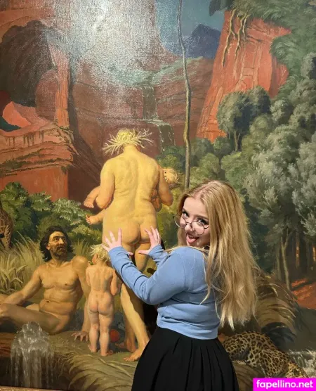 Simunka Show OnlyFans Thumbnail #q9VTAGWnQ4