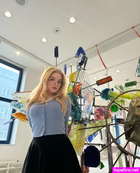 Simunka Show OnlyFans Thumbnail #yHeAg08m5h