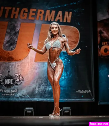 Sina Alena Heinrichsohn OnlyFans Thumbnail #KHm27nZGz3