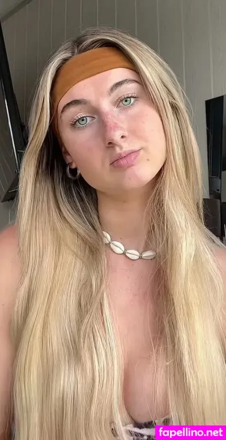 Sina Marie Reen OnlyFans Thumbnail #XI0uLi3HJL