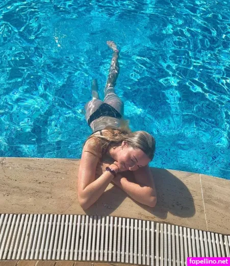 Sina Marie Reen OnlyFans Thumbnail #dJcbKbJhbH