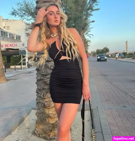 Sina Marie Reen OnlyFans Thumbnail #fsgHY1YcoV