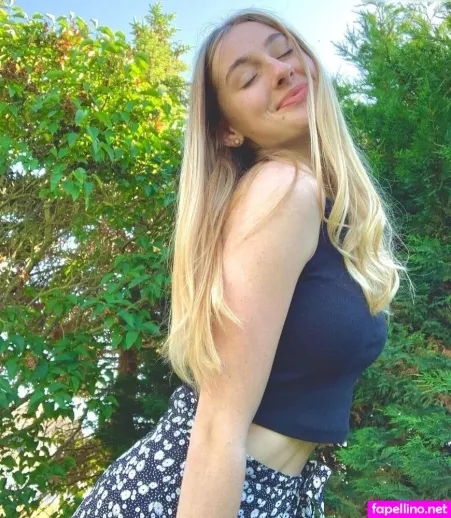 Sina Marie Reen OnlyFans Thumbnail #jhbPp5aoUO