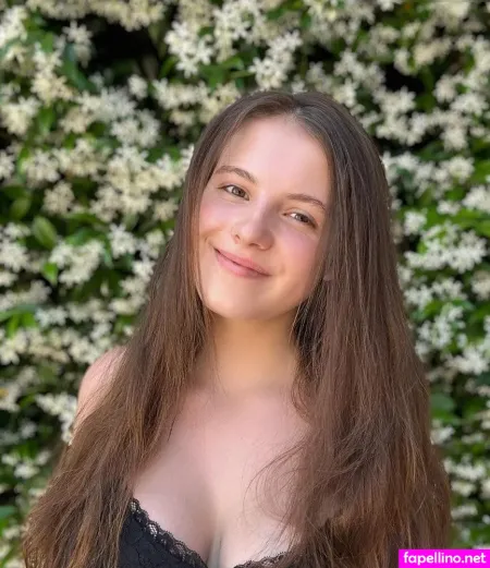 Sina Setale OnlyFans Thumbnail #i6EaXscri0