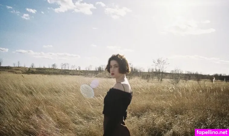 Sinaha OnlyFans Thumbnail #4T4PVvyqSQ