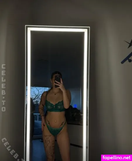 Sinasunchez OnlyFans Thumbnail #wWFl8Wi95i