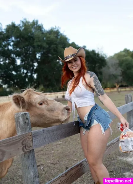 Sinatramonroeoftv OnlyFans Thumbnail #WafKU2yab6