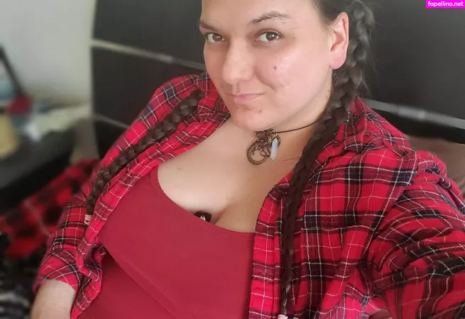 Sincere Susannah OnlyFans Thumbnail #Qfq1aLO0pa