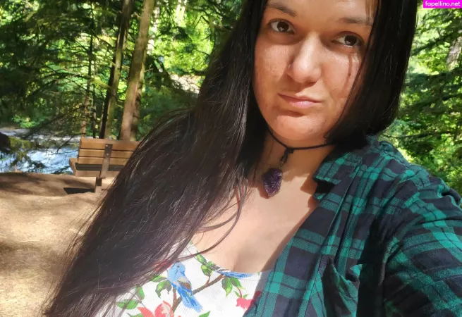 Sincere Susannah OnlyFans Thumbnail #uXBRdCLMtt