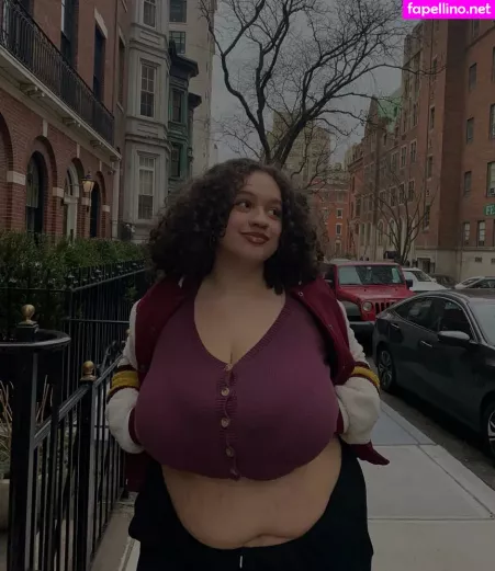 Sincerelyitsjulie OnlyFans Thumbnail #12jZq3uRdi
