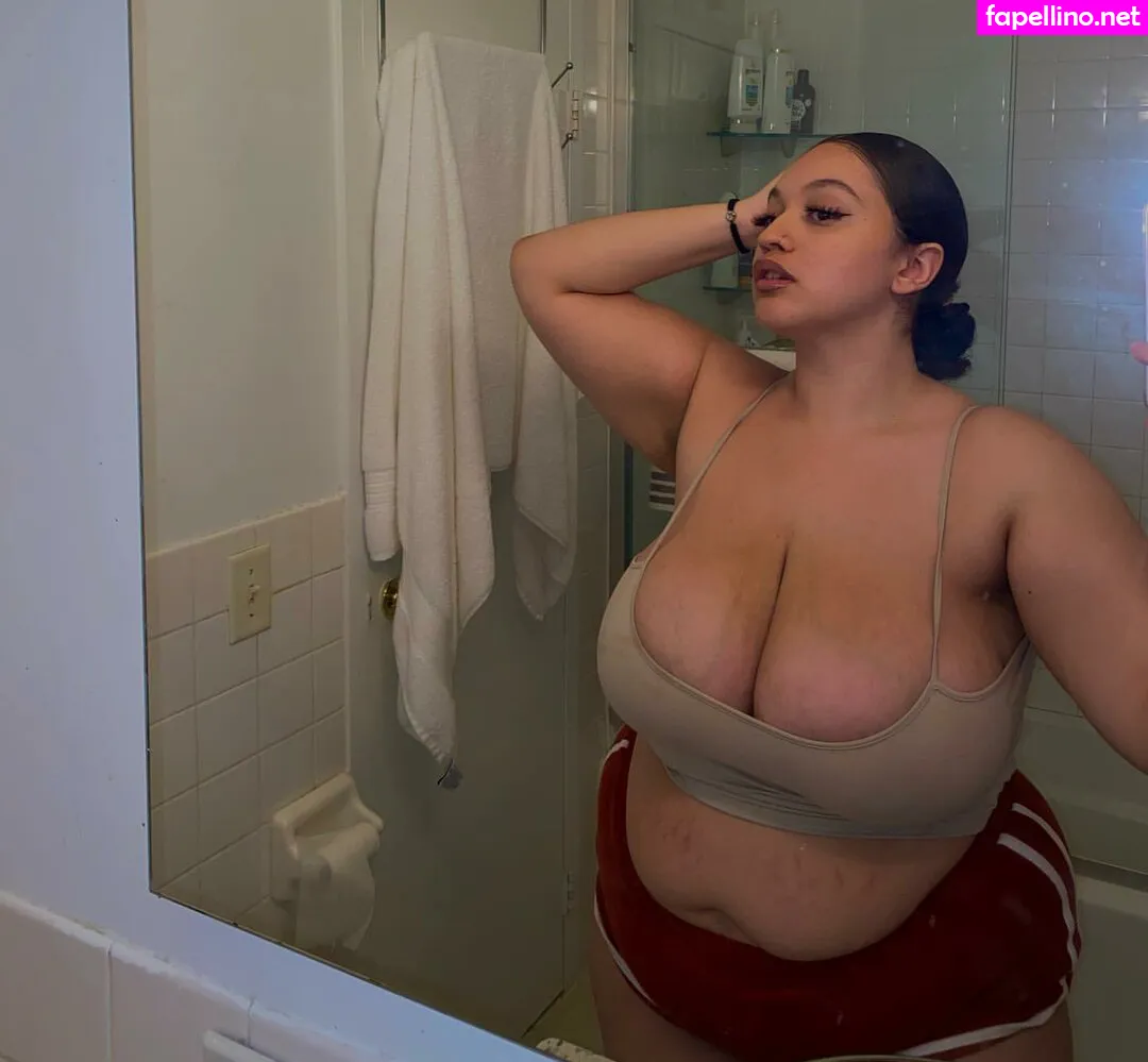 444jayy, 777jujuu, sincerelyitsjulie Nude Leaked OnlyFans Photo #XSkySWng4H