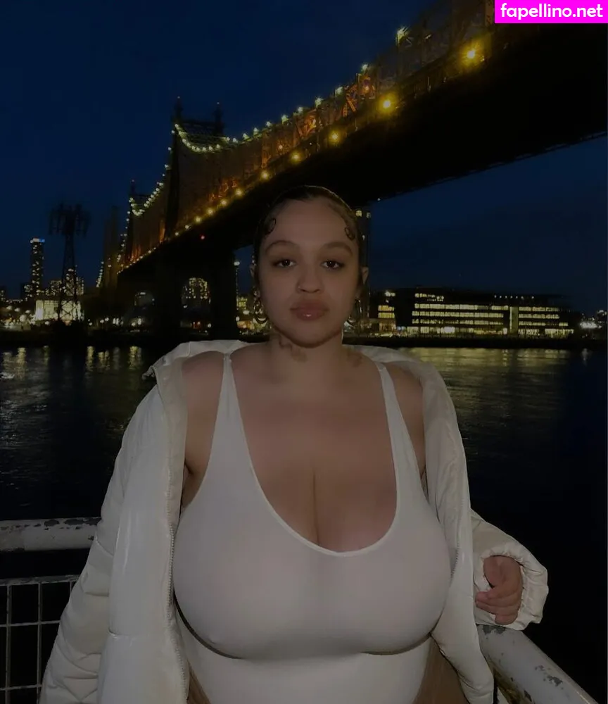 444jayy, 777jujuu, sincerelyitsjulie Nude Leaked OnlyFans Photo #erb38cezvB