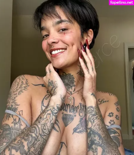 Sincerelymerce OnlyFans Thumbnail #PWhCjvRLMH