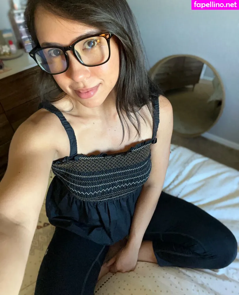 sincerelyxjade_free, thisgirlsadventure Nude Leaked OnlyFans Photo #ZexuCo7HP2