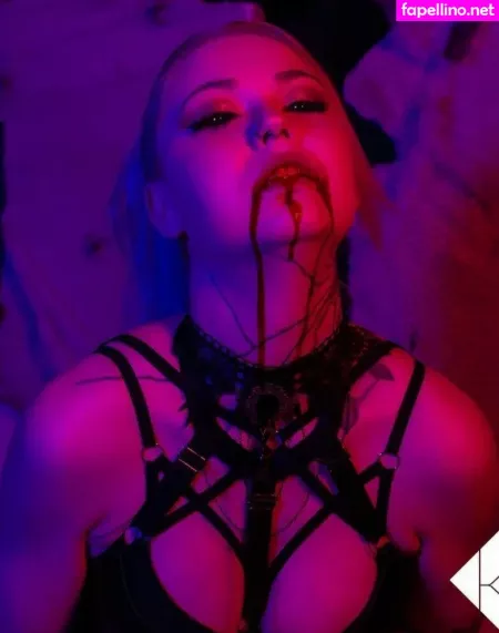 Sinchen OnlyFans Thumbnail #u6DuuUOVeM