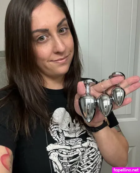 Sincityhotwife OnlyFans Thumbnail #YmkpnFlXxd