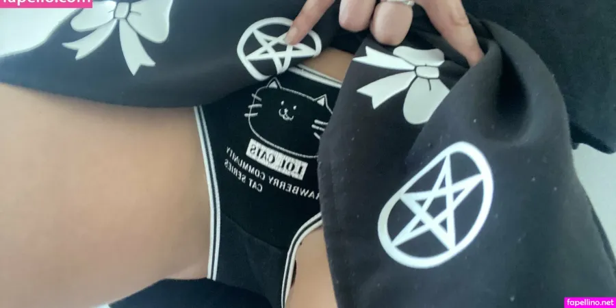 Sinclairee OnlyFans Thumbnail #6zl31aDd4E