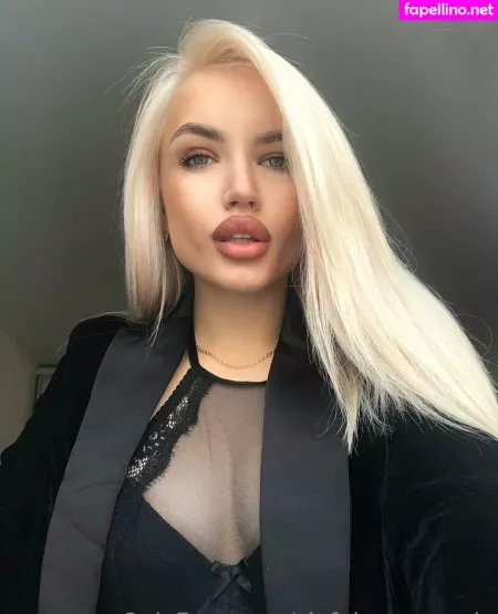 Sinful Monro Vip OnlyFans Thumbnail #IfR8TnJUiN