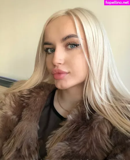 Sinful Monro Vip OnlyFans Thumbnail #l7HMMfmr2b