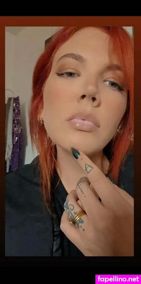 Sinful Sabrina OnlyFans Thumbnail #bRoIp0nkxJ