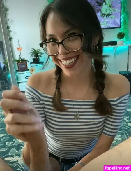 Sinful Sally OnlyFans Thumbnail #mF2LpPqWkh