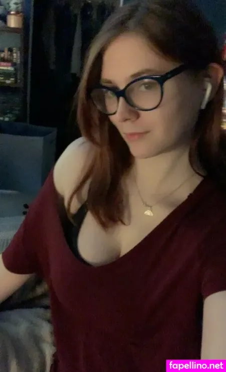 Sinful Scarlett Main Profile Photo
