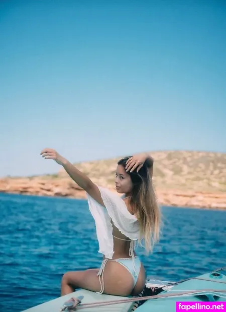 Singerin Tikotokerin Emelia Aka Ezzmiee Ezmie Emmimei OnlyFans Thumbnail #TP49Bwi1Ot