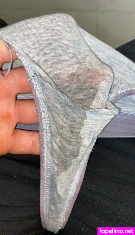 Singlesaramor OnlyFans Thumbnail #i6NIuJI252