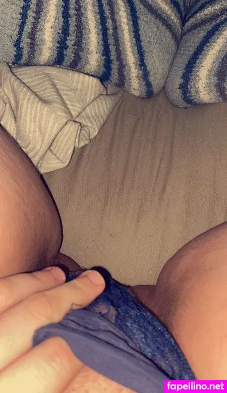 Singlesaramor OnlyFans Thumbnail #yjgUvwU4SL