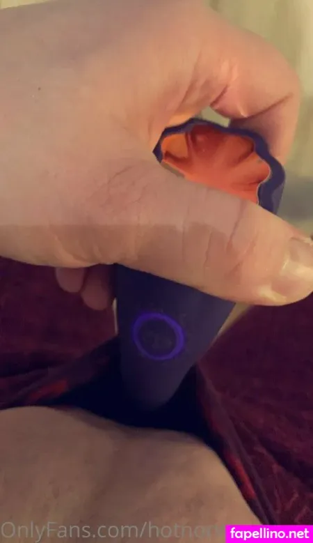 Singlesaramor OnlyFans Thumbnail #ytJb0diwEV